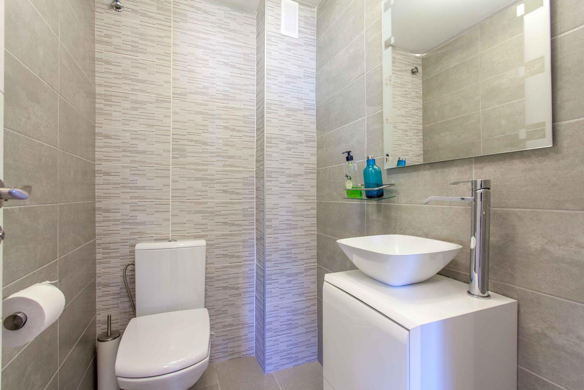 Apartment Malvarrosa Beach Cavite 瓦伦西亚 外观 照片