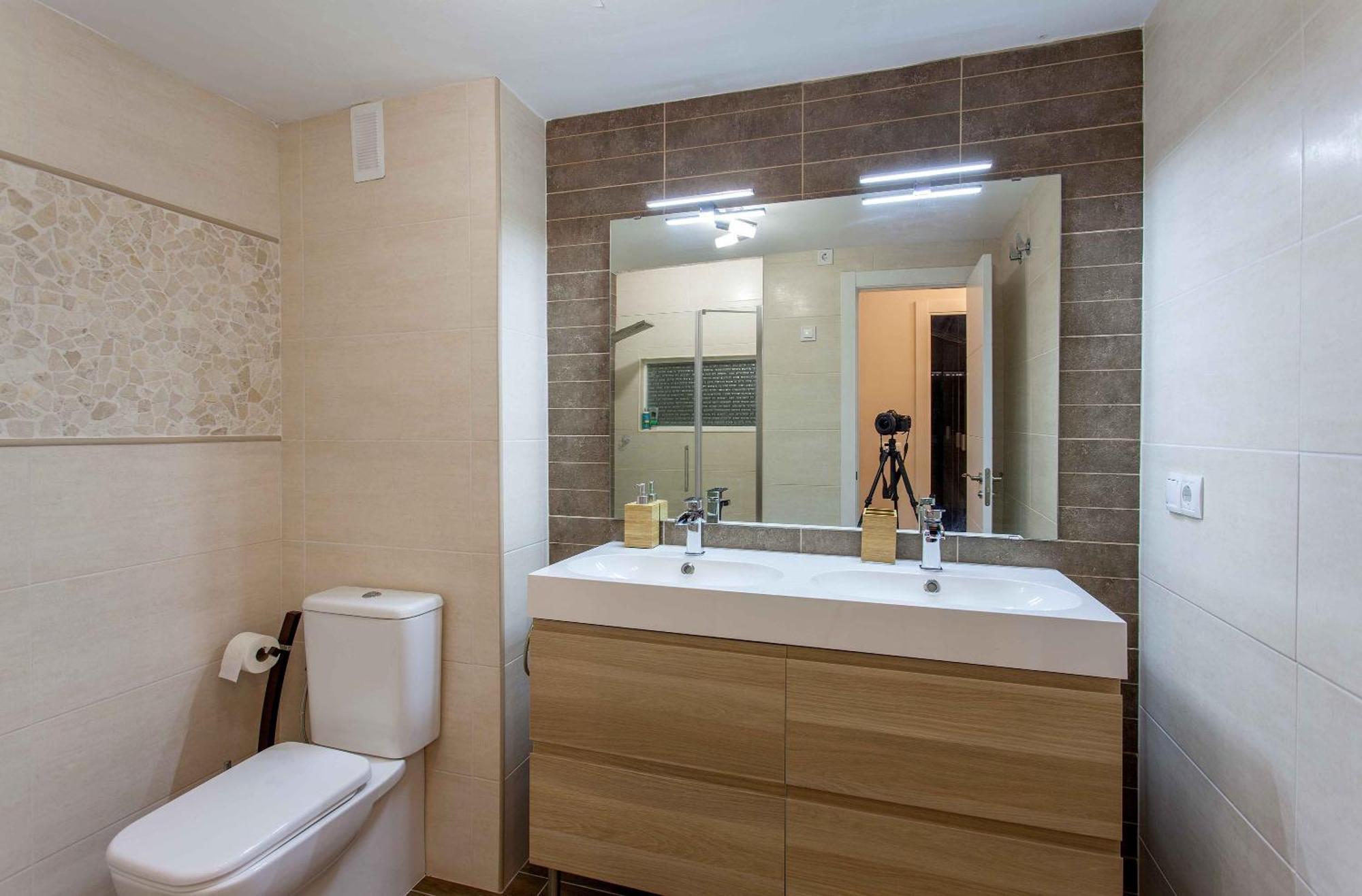 Apartment Malvarrosa Beach Cavite 瓦伦西亚 外观 照片